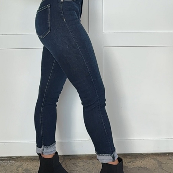 KANCAN SUPER DARK WASH SKINNY NON-DISTRESSED JEANS WOMENS SIZE 15/31 - Picture 2 of 10